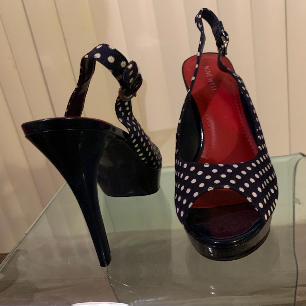 Nine West polka dot sling backs - Picture 4 of 6